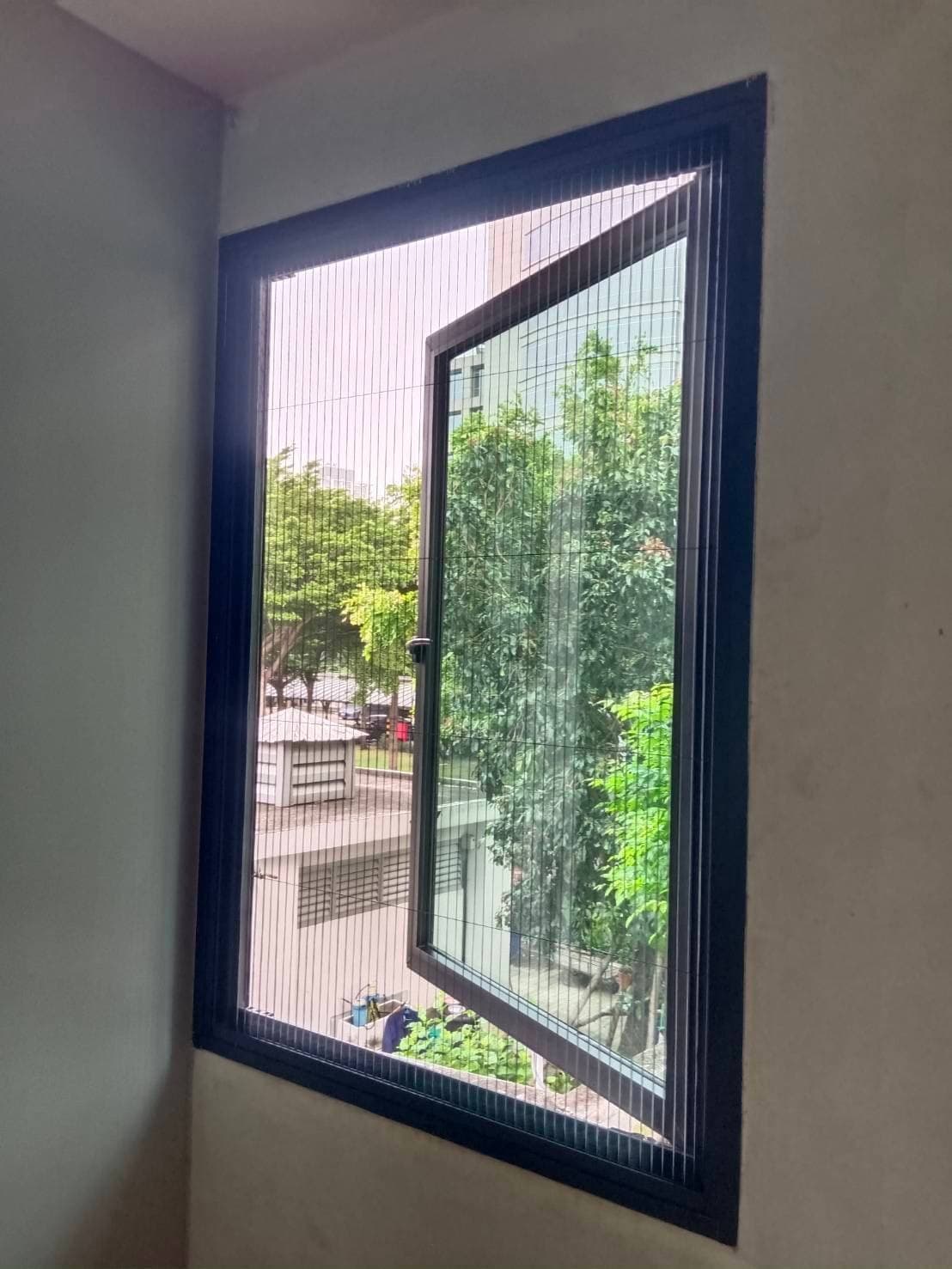 Mosquito screens